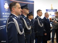 Nowe umundurowanie galowe Policji