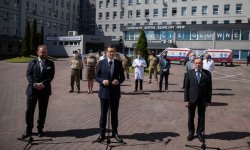 Premier Mateusz Morawiecki i Minister Zdrowia Łukasz Szumowski