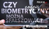 Na górze napis: policja.pl
Pod spodem napis: Czy podpis biometryczny można sfałszować? #WspólnieBezpieczni