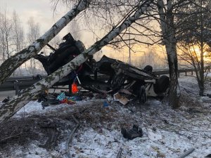 wrak pojazdu biorącego udział w wypadku