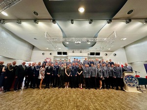zdjęcie grupowe uczestników wydarzenia
