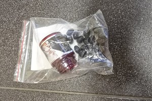 zdjęcie przedstawia zabezpieczone narkotyki