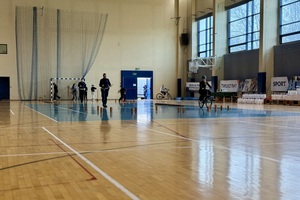 policjanci w trakcie turnieju bezpieczenstwa ruchu drogowego