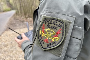 policyjny dron w trakcie działań